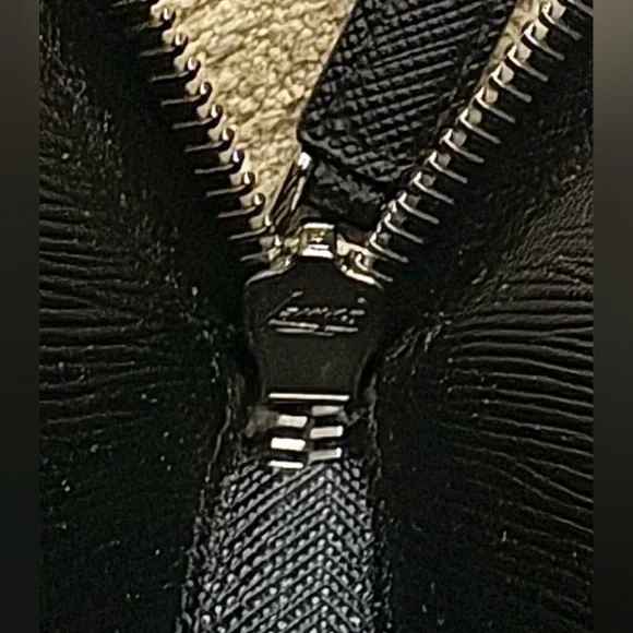 Prada Key/ Card Wallet - Picture 10 of 14